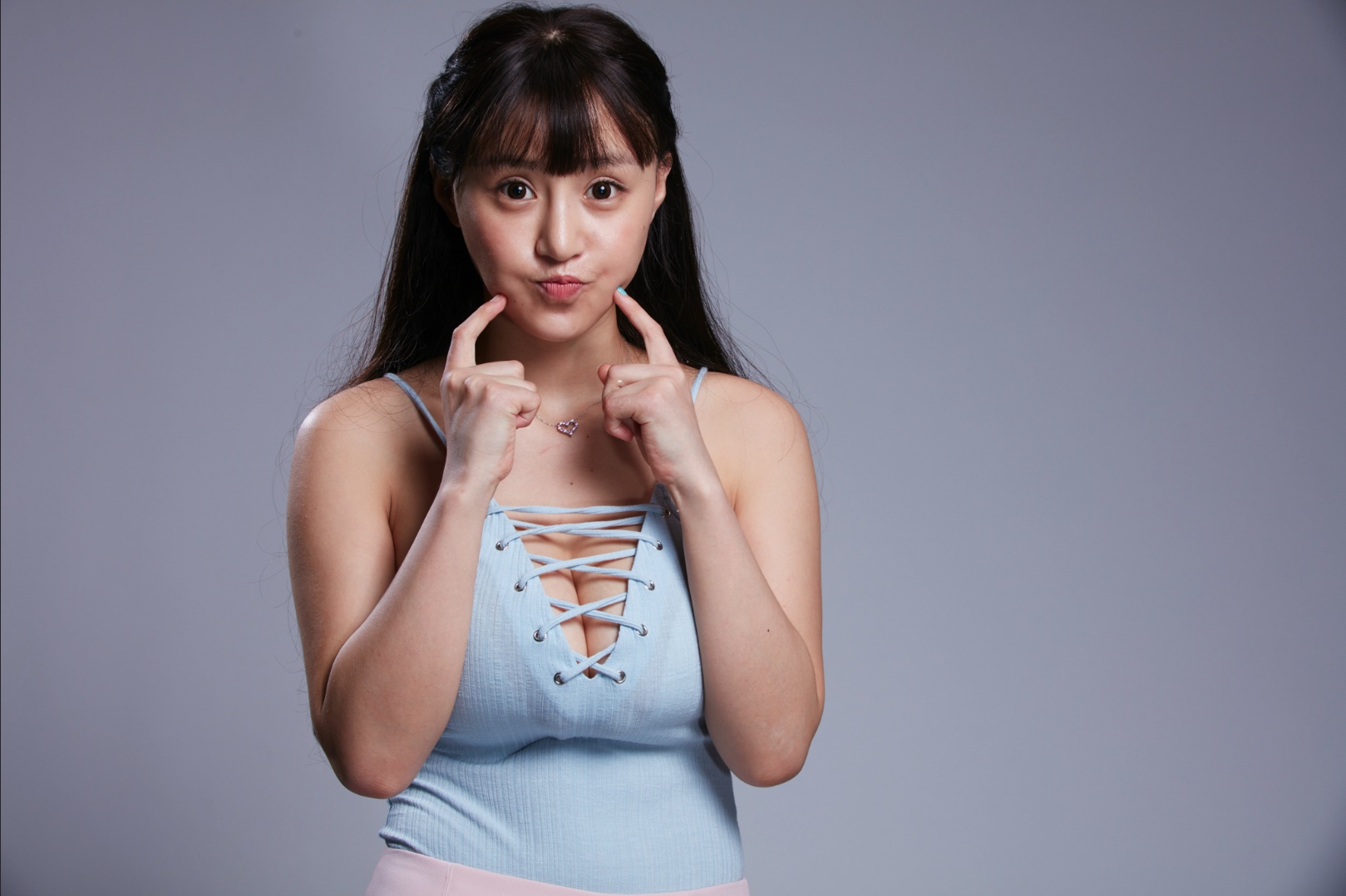 朱可儿定妆照